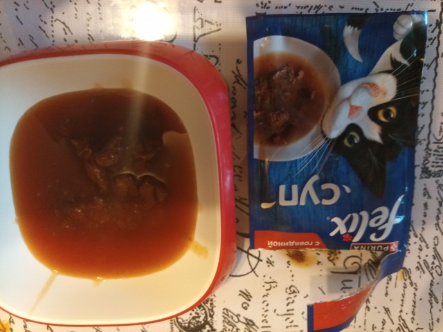 Всем привет! Про кормление кошек