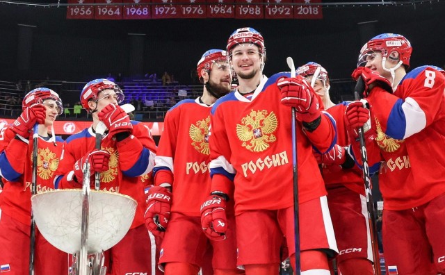 Спортивный арбитражный суд обязал Международную федерацию хоккея допустить российские сборные к международным соревнованиям