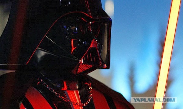 Выставка реквизита Star Wars (35 фото)
