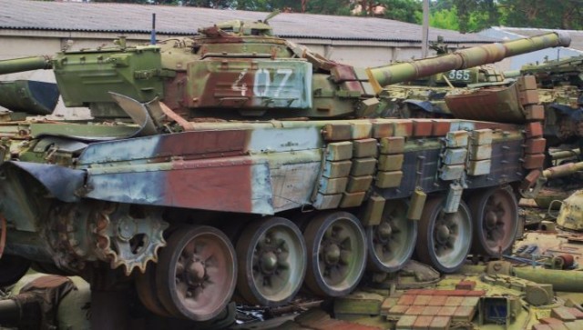 Свалка танков под Киевом