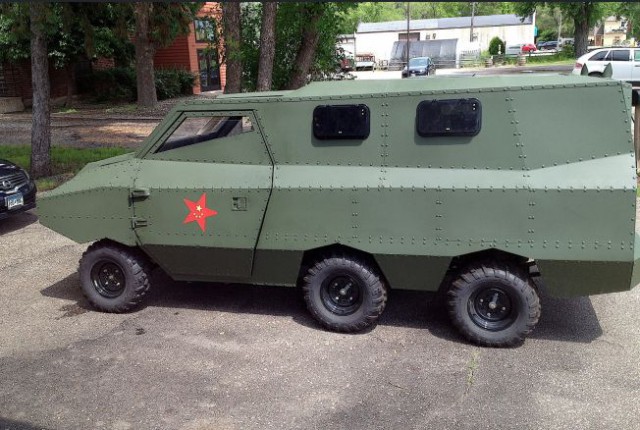 Игра на ЯПе: Угадай АВТО-9