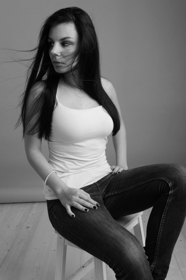 Горячие представительницы соцсетей.