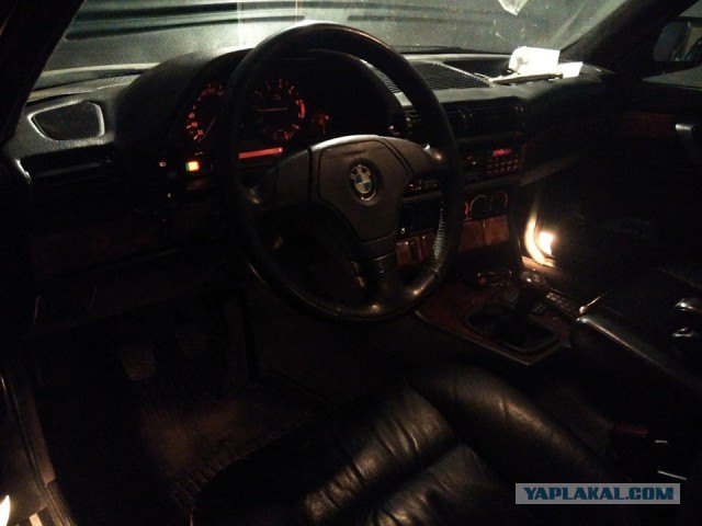 Снова рукожопство и BMW.