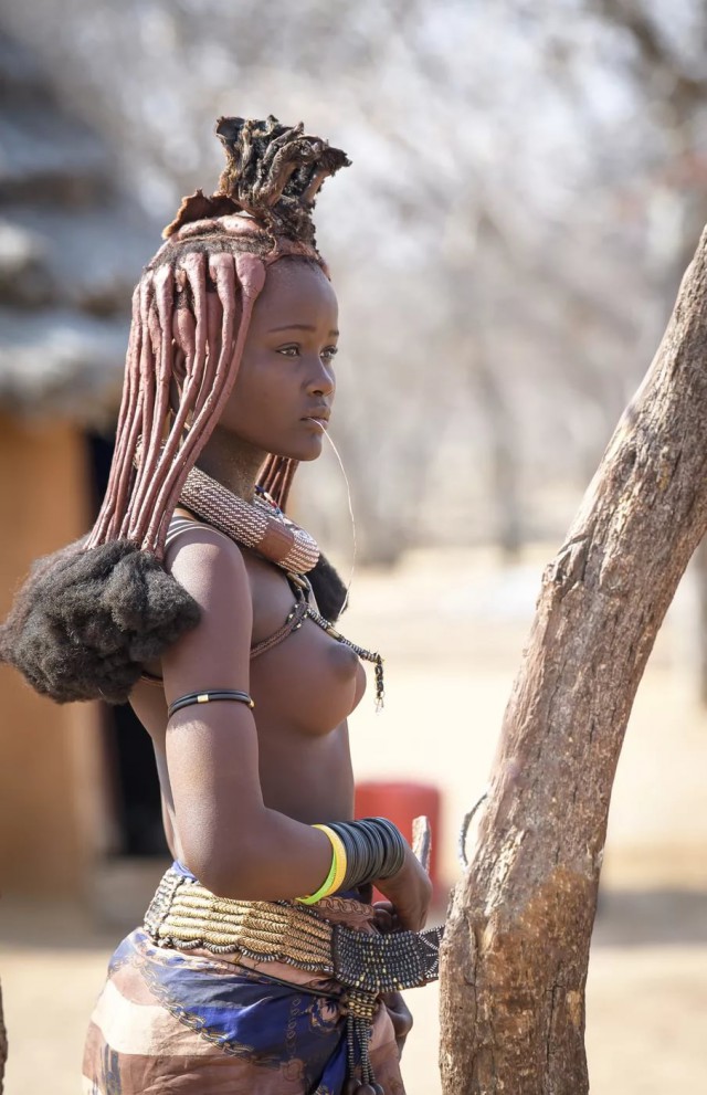 Народ химба: где живут самые красивые женщины Африки