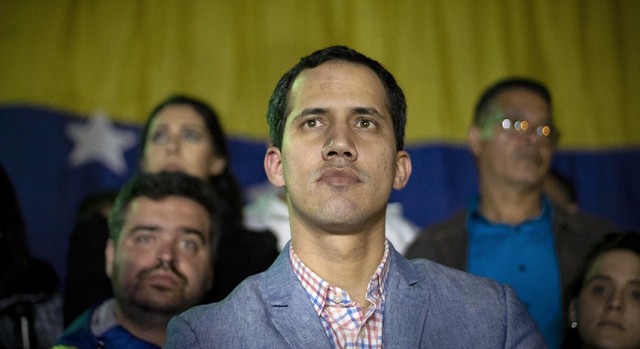 Хуан Гуайдо - лидер оппозиции Венесуэлы объявил себя и.о. президента
