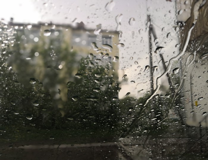 Лето, делимся видом из окна