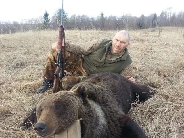 В Магадане нашли мертвым депутата c фотографии с тушами убитых гусей