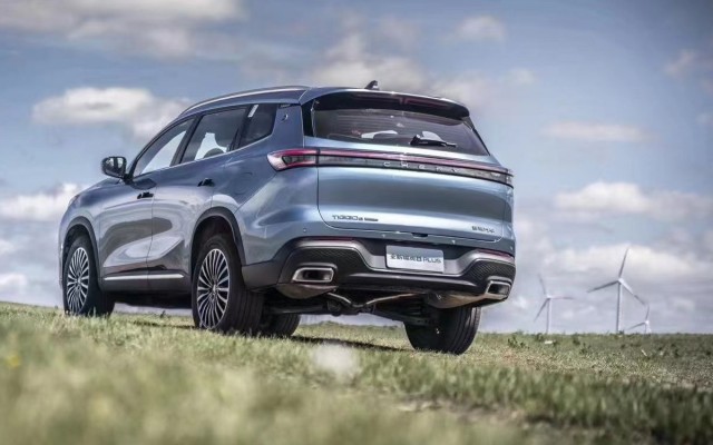 Москвичу продали бракованное авто, но он без суда смог выбить с крупнейшего российского автодилера сумму, превышающую стоимость