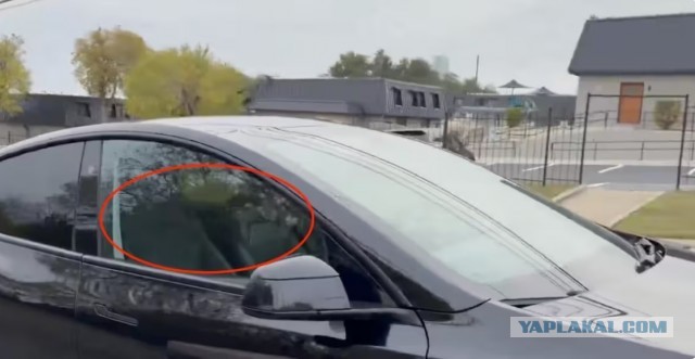 В Остине заметили роботакси Тесла, без водителя.