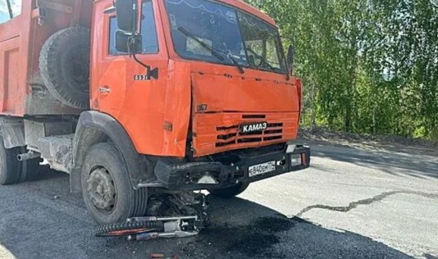 Школьник на питбайке жестко провоцирует ДПС!