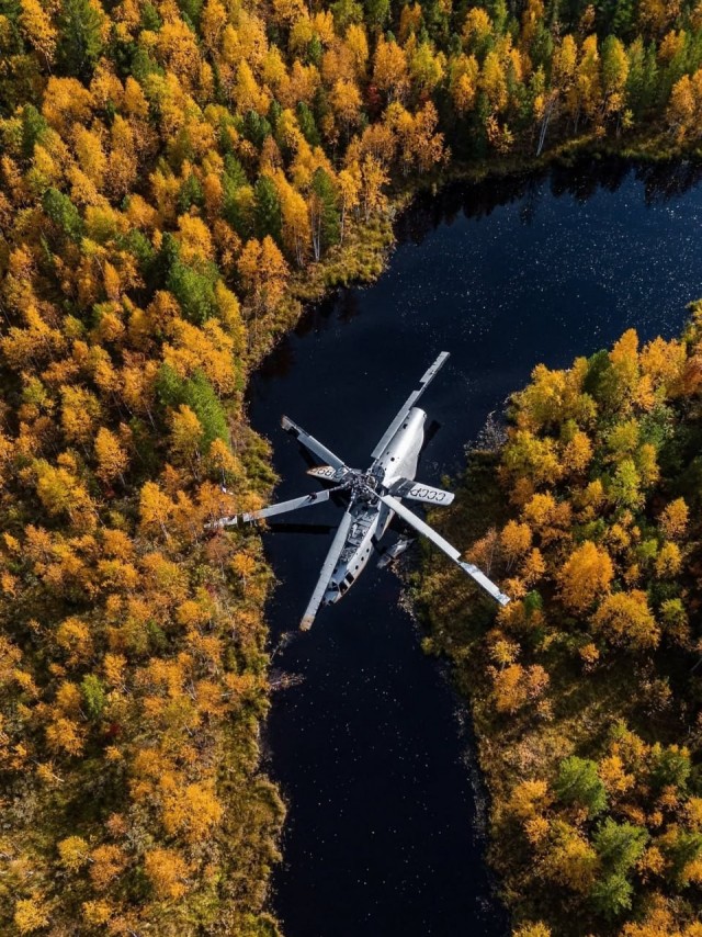 Золотая осень и чёрная вода: как выглядит заброшенный Ми-6 на Ямале