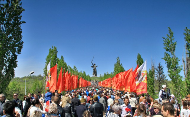 Вершина статуи "Родина-мать"