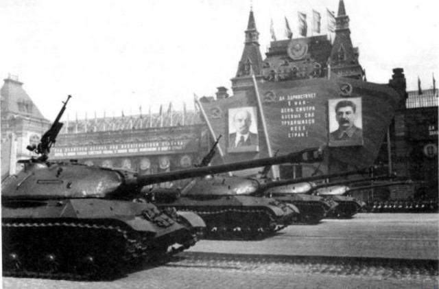 Последний тяжёлый танк Великой Отечественной