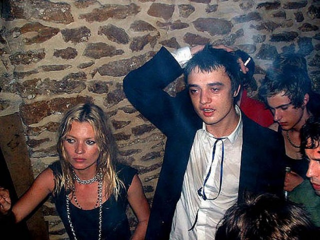 Бьет - значит любит