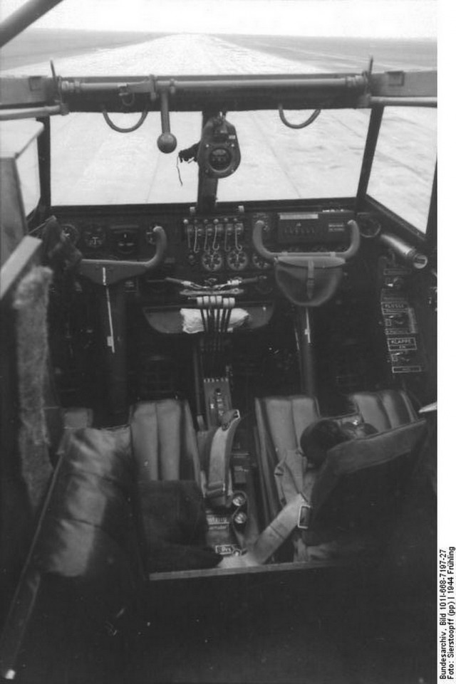 Редкие самолеты. Me-323