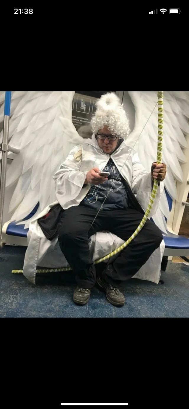 Новая подборка модников из метро