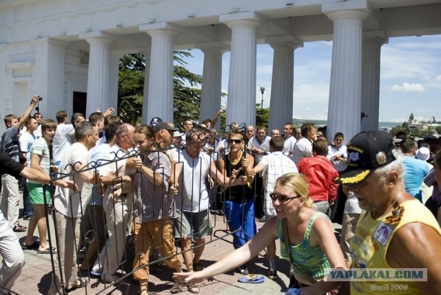 У Украины нет сил и поддержки союзников для возвращения Крыма, — Зеленский.