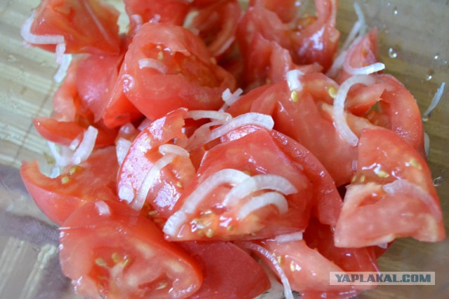 Плов из цыплёнка с вишней