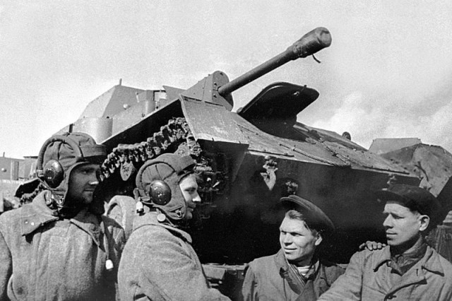 Война "самоходок". Советские, немецкие, американские и прочие САУ
