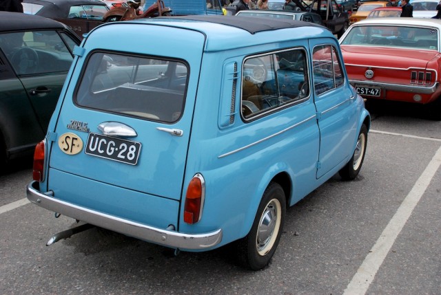 Classic Motor Show в городе Лахти, Финляндия