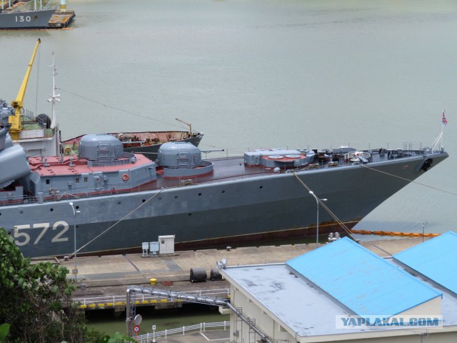 Отряд кораблей ТОФ ВМФ России на военно-морской базе Морских сил самообороны Японии в Майдзуру