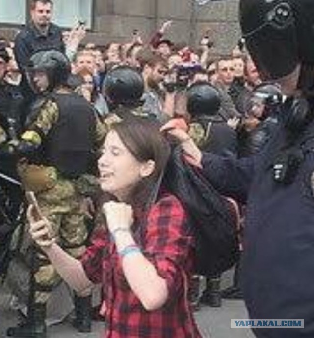 Это же прямо из “Чиполлино” кадр