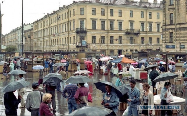 Лихие 90-е: свобода торговли