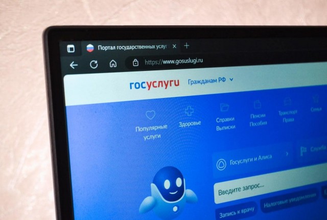 С 1 января пополнить счет мобильного телефона наличными можно будет только при наличии паспорта