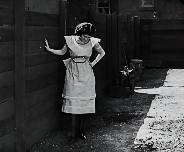 50 клиентов в день, позорные болезни и побои. Как падшая женщина стала национальной героиней Франции