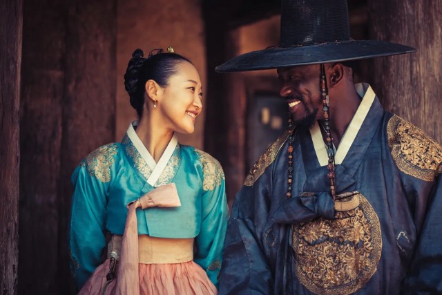 Конец эпохи изучения языков: как наушники и искусственный интеллект убивают необходимость знать английский