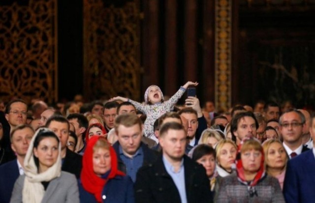 Не нанять ли нам няню?