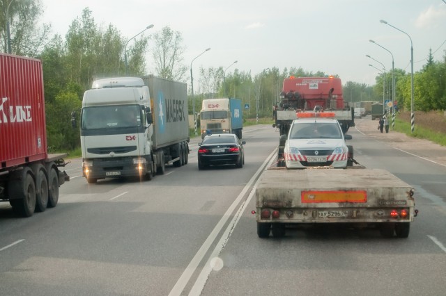 Мигалки на дорогах: это уже война?