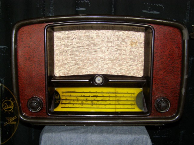 Старое радио (или то, что греет душу)