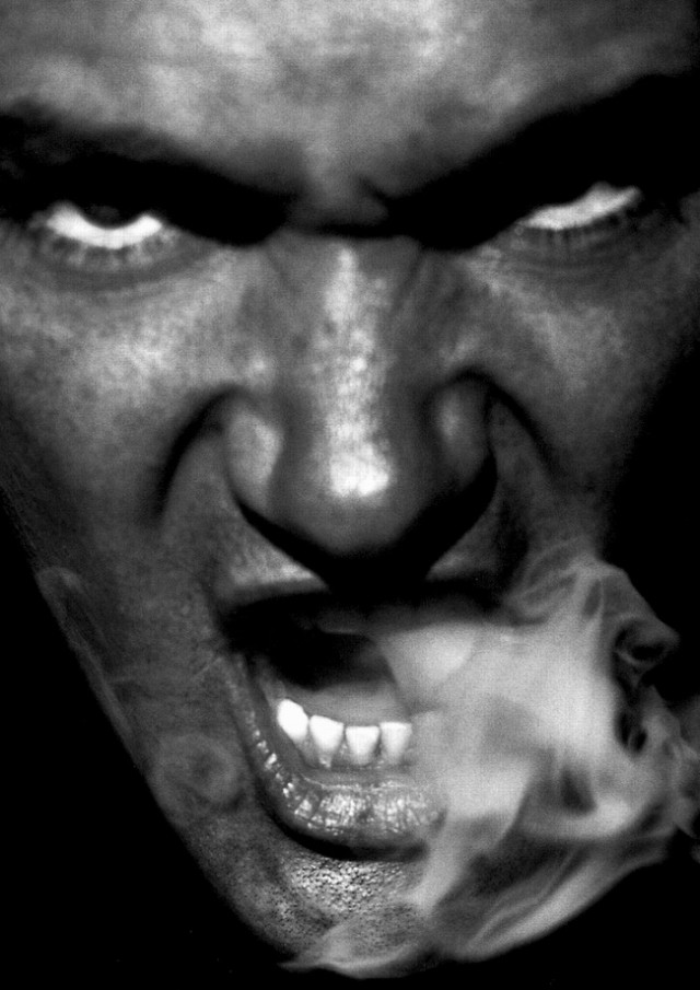 Фото актеров и музыкантов, из которых харизма плещет через край