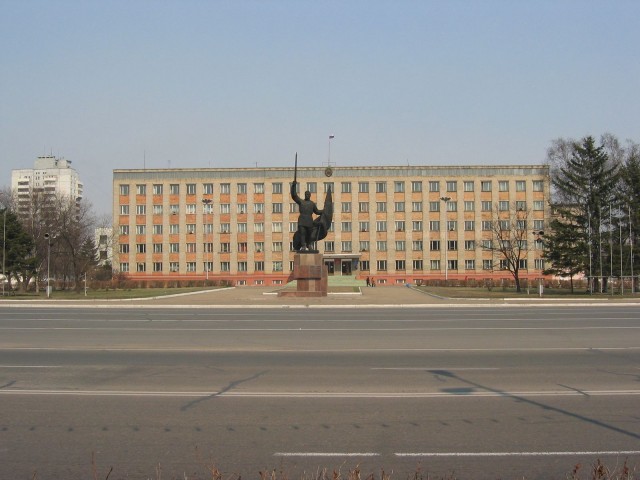 По городам РФ. Сам. И да,  С Новым всех!