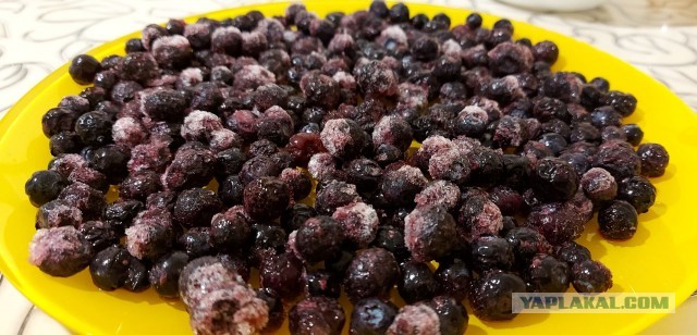 Рулет меренговый