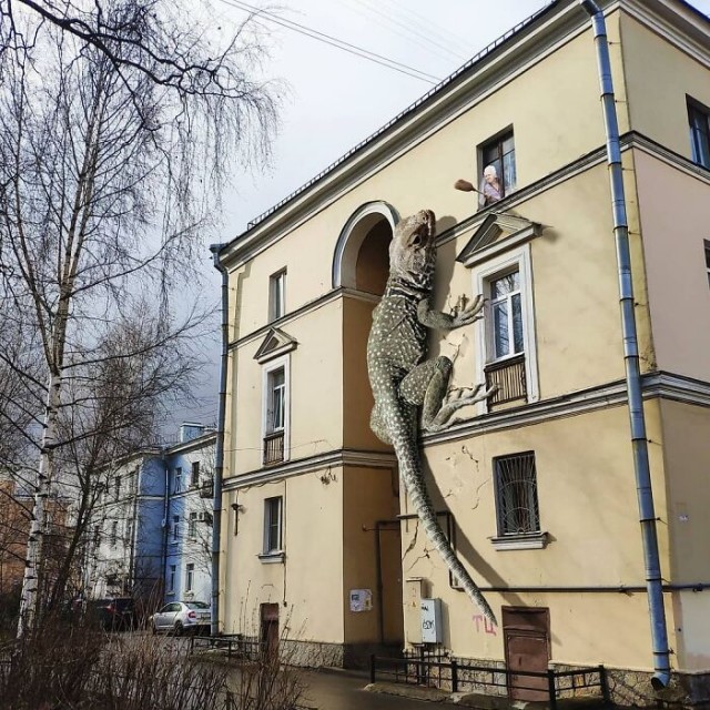 Монстры на улицах Питера.