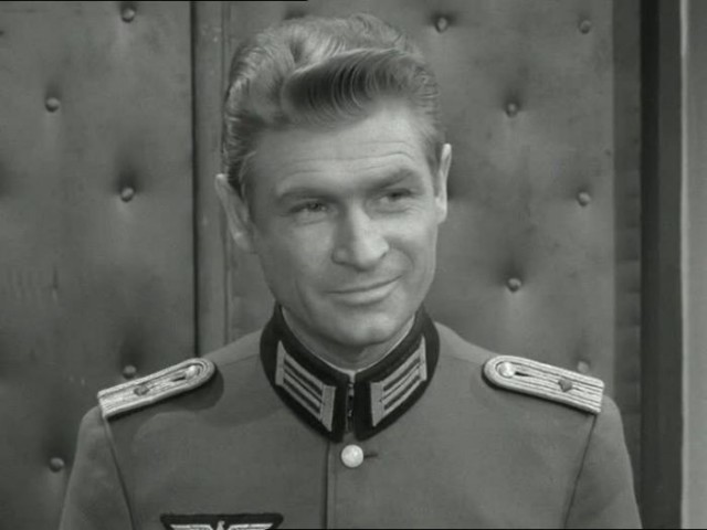 Чародей