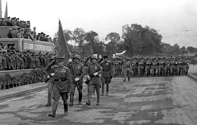 Парад Победы над Японией в Харбине, 1945 год