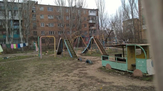 Россиян предупредили об опасности детских площадок