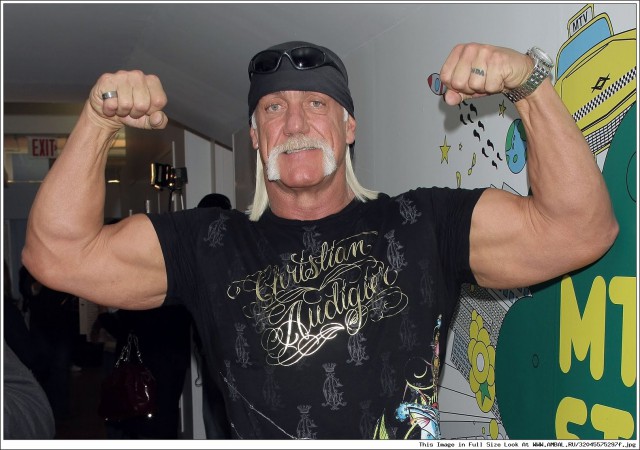 Семья Халка удочерила девочку