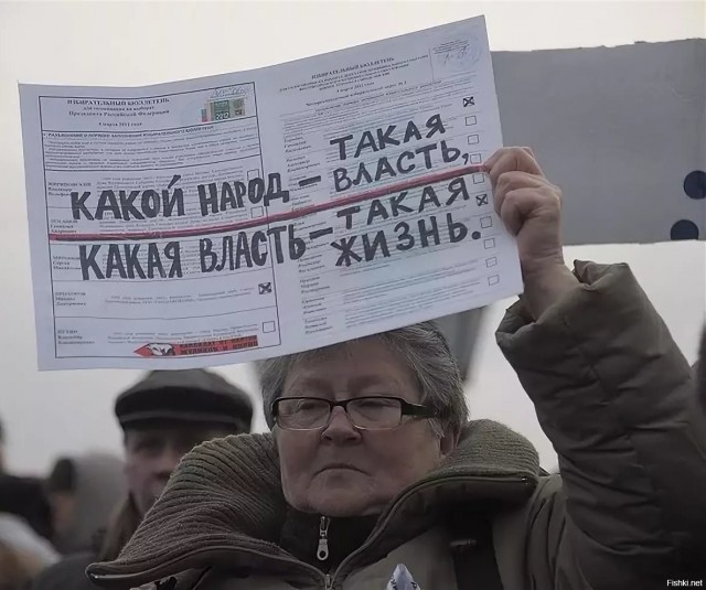 В Краснодаре учитель применил силу к нахальному школьнику