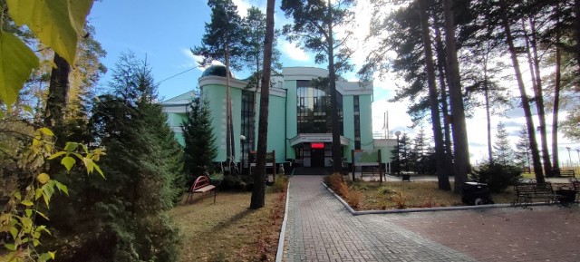 Осень. Солнце. Новосиб
