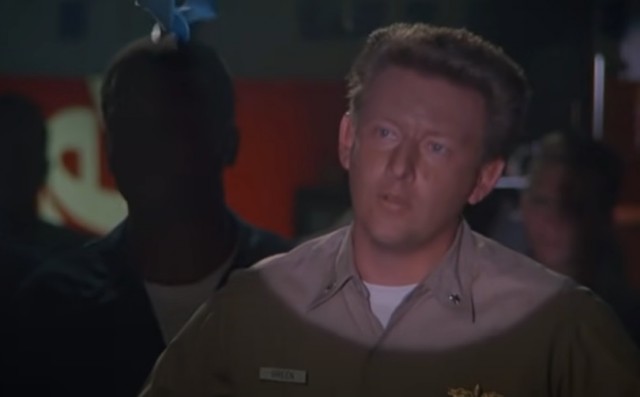 Как снимали фильм "В осаде": 22 интересных факта о фильме, о которых многие не знают