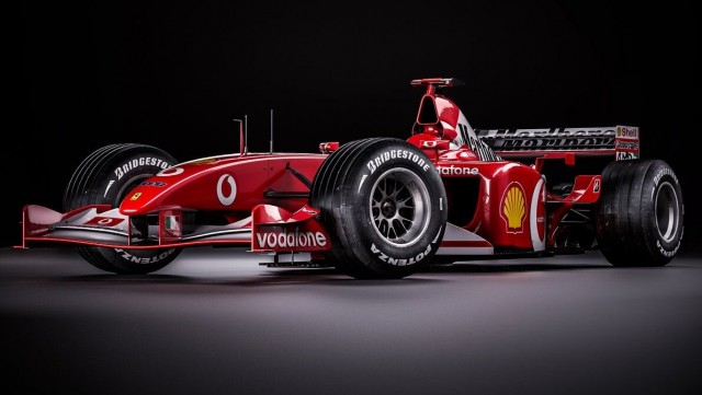 Нашли на Авито Авто гоночную Ferrari F2002, на которой ездил сам Шумахер