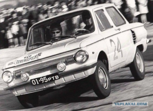 Фотохроника "загнивающего совка". Часть 11. Советские автомобили