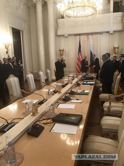 Лавров отчитал устроивших «базар» американских журналисток из пула Госдепа