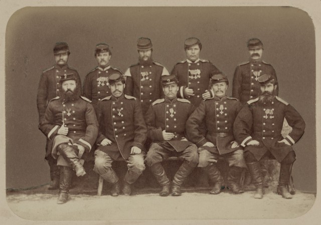 История в фотографиях