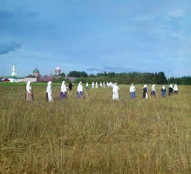 История в фотографиях - II