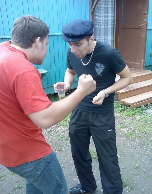 Серьезность этих парней шокирует